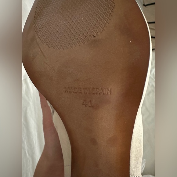 NWOT White lace up ankle booties - Picture 5 of 5